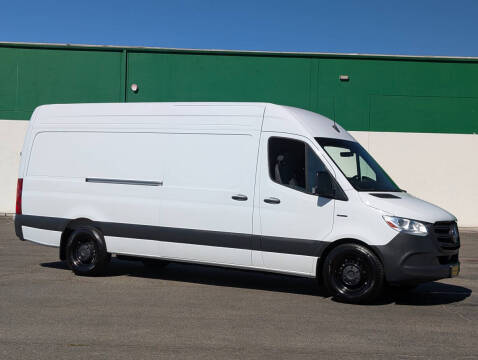 2024 Mercedes-Benz eSprinter 2500
