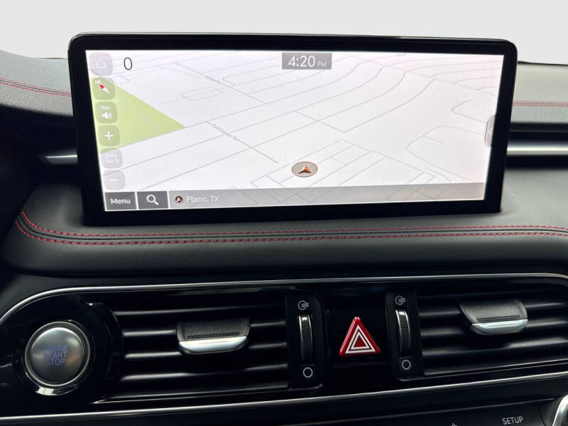 2023 Genesis G70