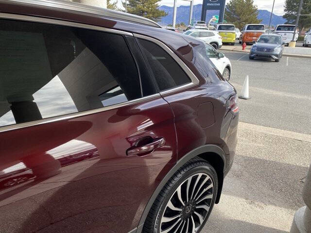 2022 Lincoln Nautilus Black Label