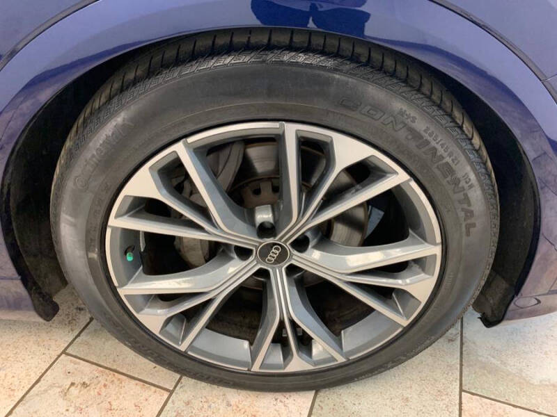 2021 Audi Q8 quattro Prestige 55 TFSI