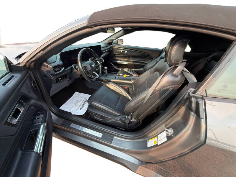 2025 Ford Mustang