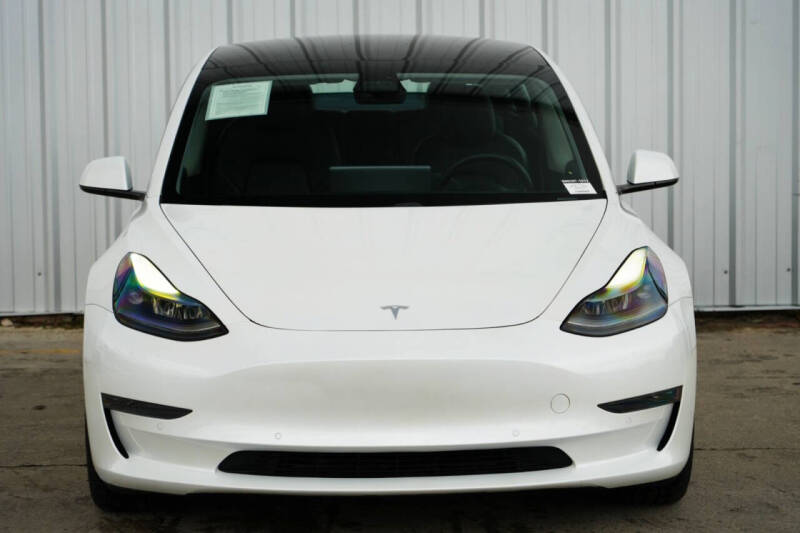 2021 Tesla Model 3 Standard Range Plus