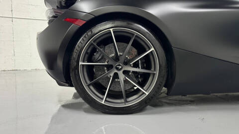 2020 McLaren 720S Spider