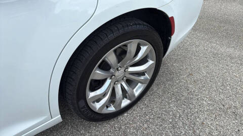 2018 Chrysler 300 Limited