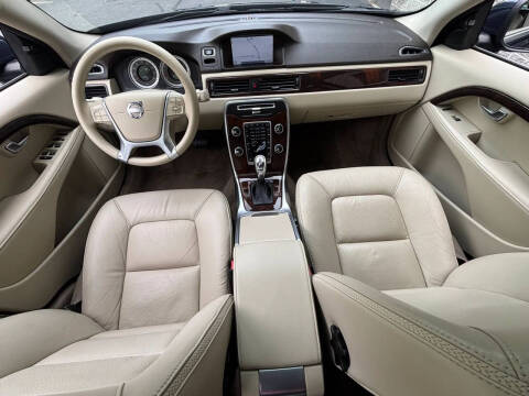 2013 Volvo XC70