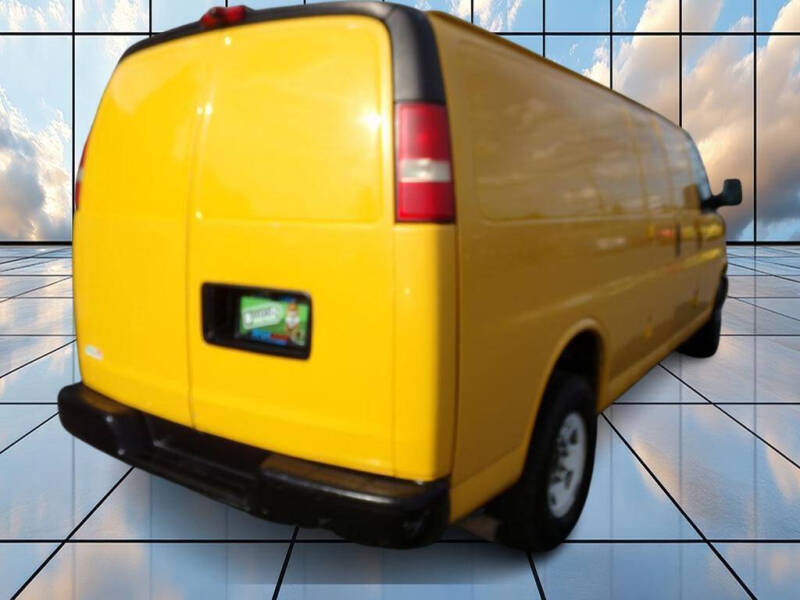 2010 GMC Savana 3500