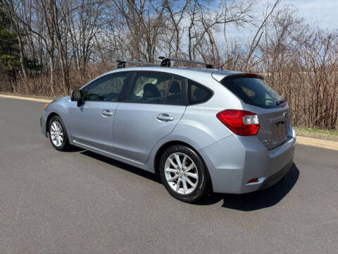 2014 Subaru Impreza 2.0i Premium