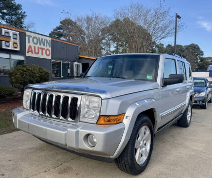 2006 Jeep Commander for sale at Town Auto in Chesapeake VA