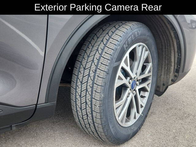 2022 Ford Escape SEL