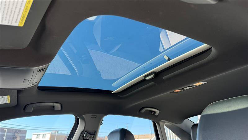2019 Volkswagen Jetta R-Line