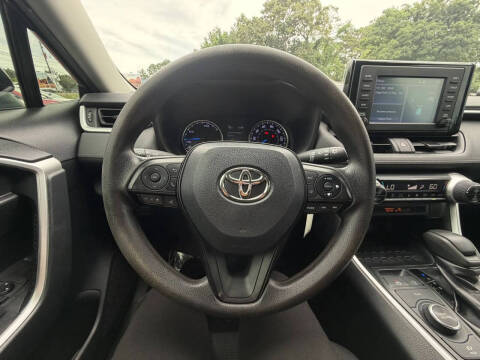 2019 Toyota RAV4 Hybrid LE