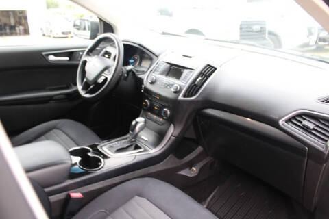2018 Ford Edge SE