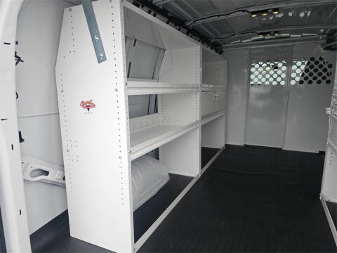 2025 Chevrolet Express 2500