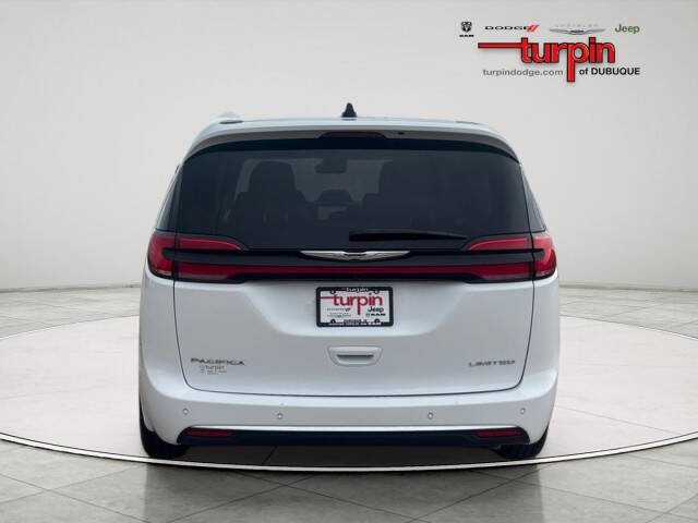 2024 Chrysler Pacifica Limited
