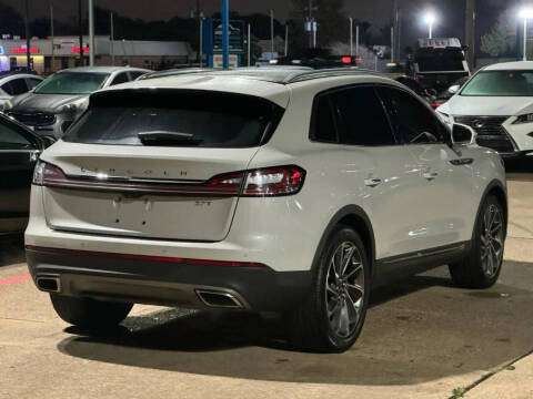 2019 Lincoln Nautilus Reserve