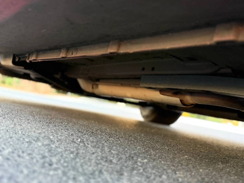 2004 Ford Mustang Deluxe