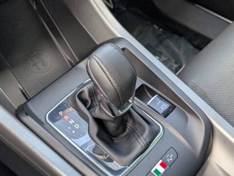 2024 Alfa Romeo Tonale Hybrid Veloce