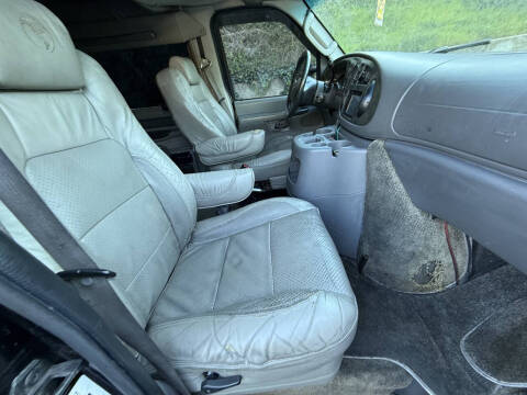 2008 Ford E-Series E-250 SD