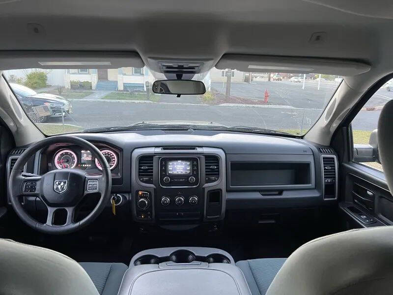 2017 RAM 1500 Express