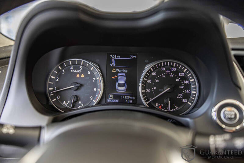 2022 Infiniti Q50 Luxe