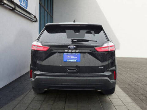 2022 Ford Edge SE