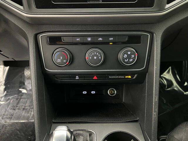 2020 Volkswagen Atlas Cross Sport S