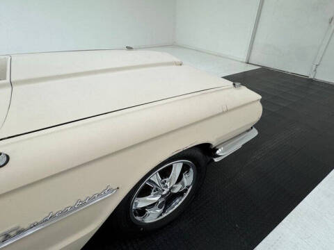 1964 Ford Thunderbird