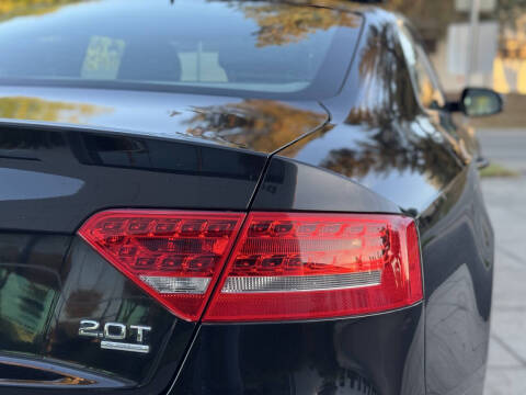 2012 Audi A5 2.0T quattro Premium Plus