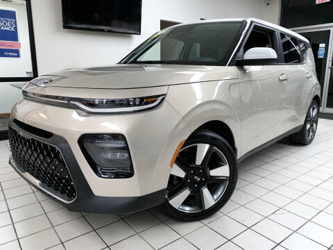 2020 Kia Soul for sale at SAINT CHARLES MOTORCARS in Saint Charles IL