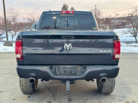 2015 RAM 1500 Sport