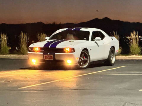 2011 Dodge Challenger SRT8 392