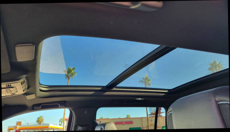 2022 Cadillac Escalade ESV Premium Luxury