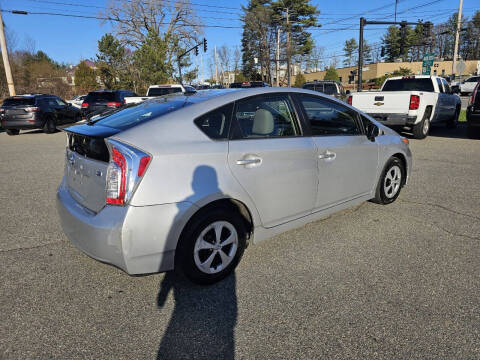 2013 Toyota Prius Two