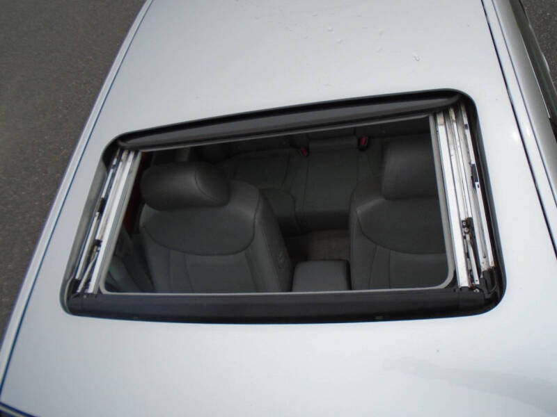 2004 Lexus LS 430