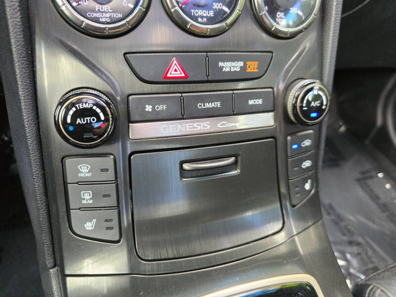 2016 Hyundai Genesis Coupe