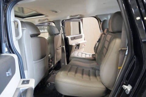 2004 HUMMER H2 Lux Series