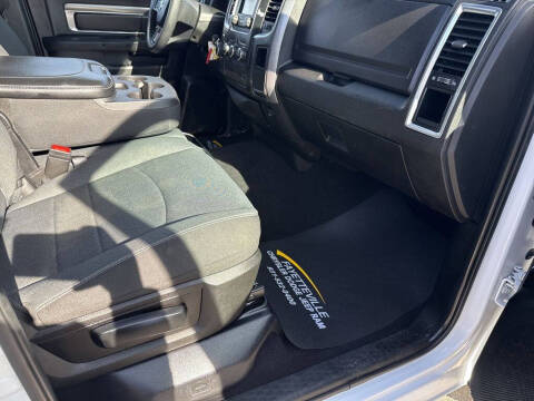 2024 RAM 1500 Classic Warlock