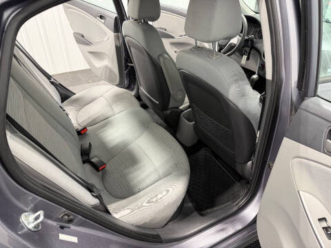 2016 Hyundai Accent SE