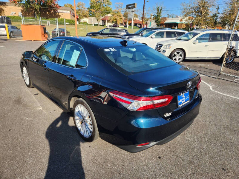 2019 Toyota Camry XLE