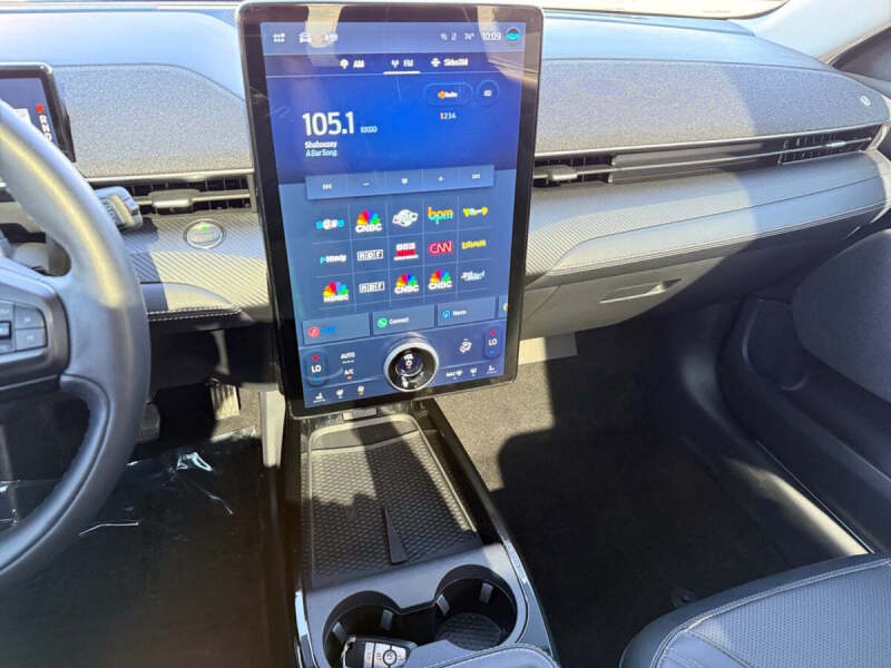 2022 Ford Mustang Mach-E Premium