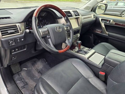 2017 Lexus GX 460