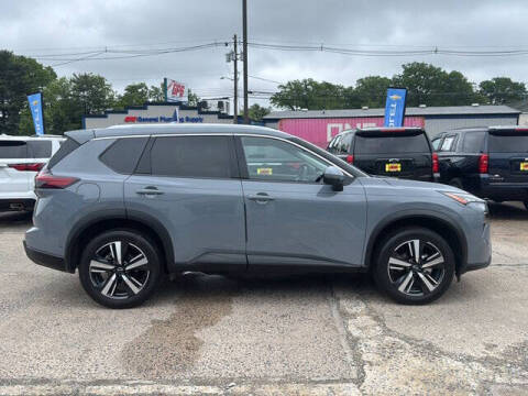 2025 Nissan Rogue SL