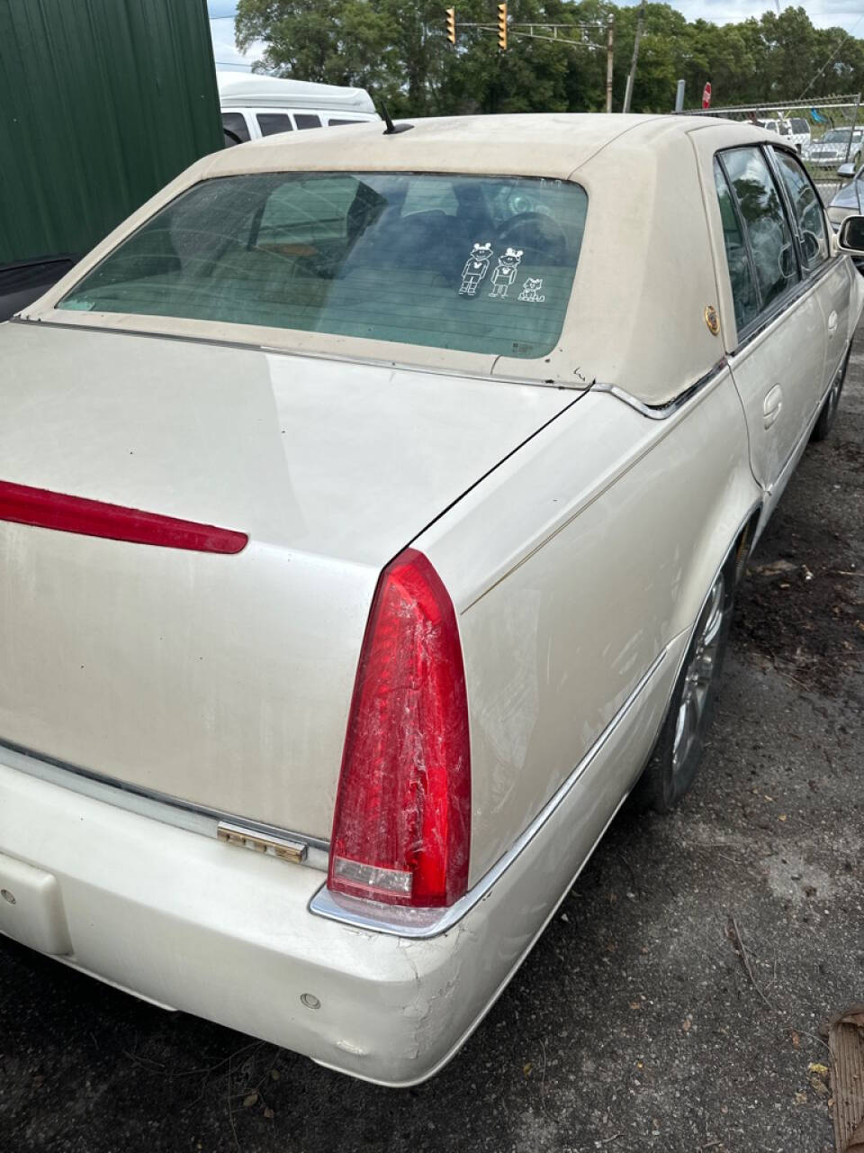 2008 Cadillac DTS for sale at DEES AUTO SALES & KUSTOMS WHIPS INC in Gary, IN