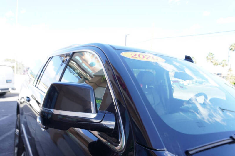 2020 Cadillac Escalade ESV Luxury