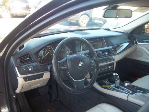 2014 BMW 5 Series 528i