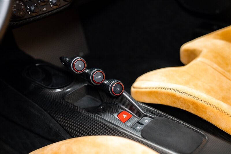 2020 Ferrari 488 Pista