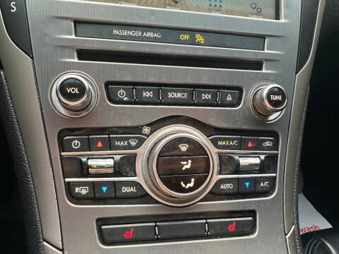 2017 Lincoln MKZ Premiere