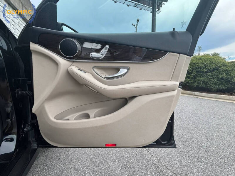 2017 Mercedes-Benz GLC GLC 300