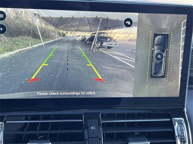 2023 Lincoln Navigator L Black Label