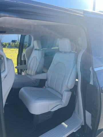 2021 Chrysler Voyager LXi